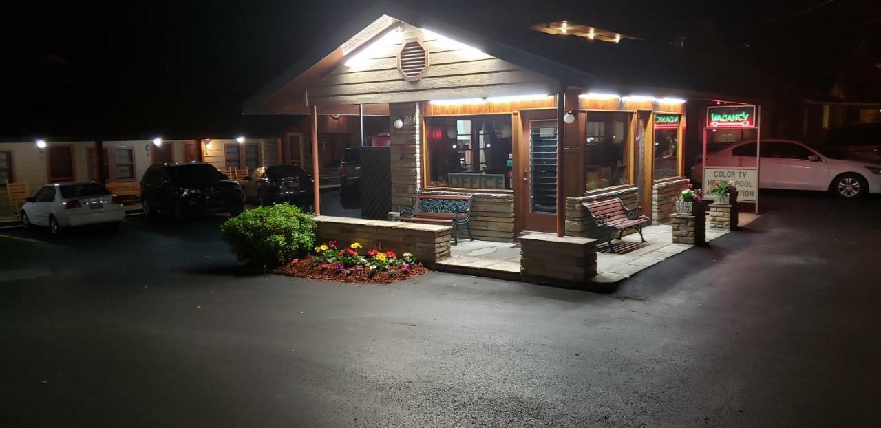 Marshall's Creek Rest Motel 2*
